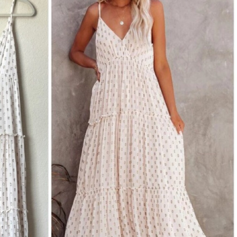 NWOT Vici En Creme Fathoms Below metallic trim maxi dress M